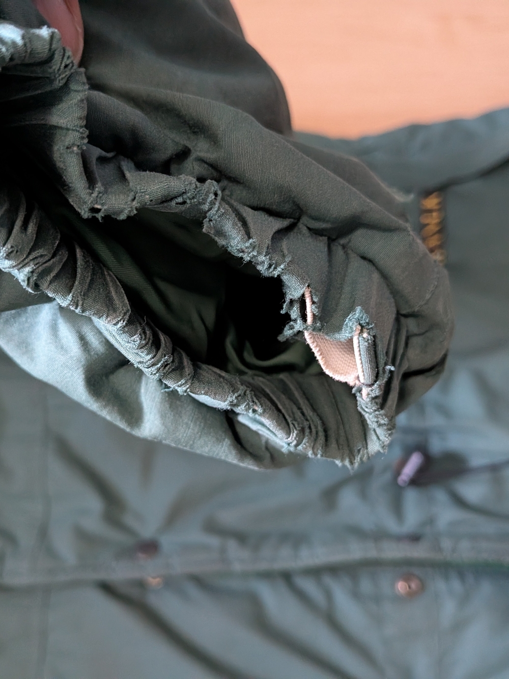 Vintage Kanuk Green Winter Jacket Parka Gold Owl Logo Black Fleece Collar Size 3 - Picture 6 of 6